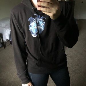Black ocean heart light hoodie